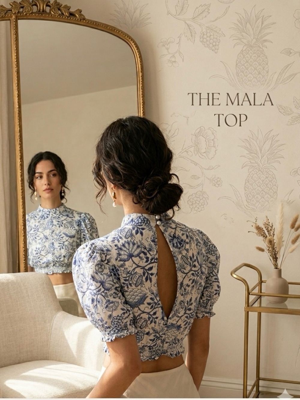 HEMANT & NANDITA Blue and White Floral Puff-Sleeve Blouse - Picture 2 of 16